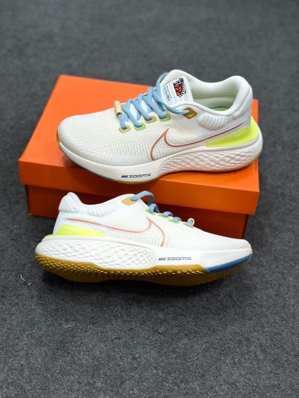 Nike ZoomX Invincible Run 2