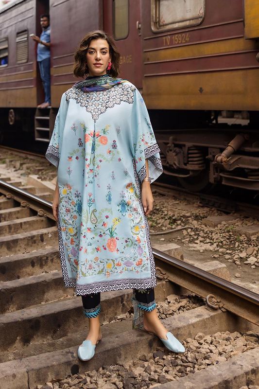 Mushq La Dolce Hemline Prints