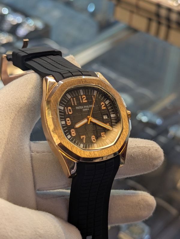 patek aquanaut non chrono black rose gold