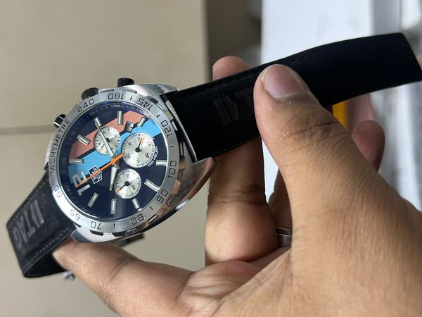 TAG BELT ANNIVERSARY GULF SILVER CASE BLACK DIAL BLACK BELT