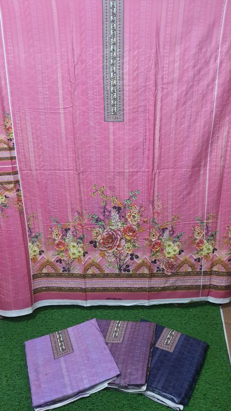 Floral Patch Salwar Kameez (3-Piece)