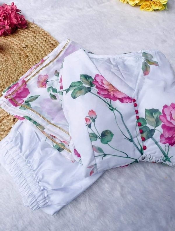 Bueaty Queen Georgette Gwan Three Piece