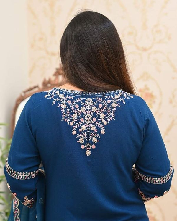 KAREENA Georgette Three Piece Set - Image 2