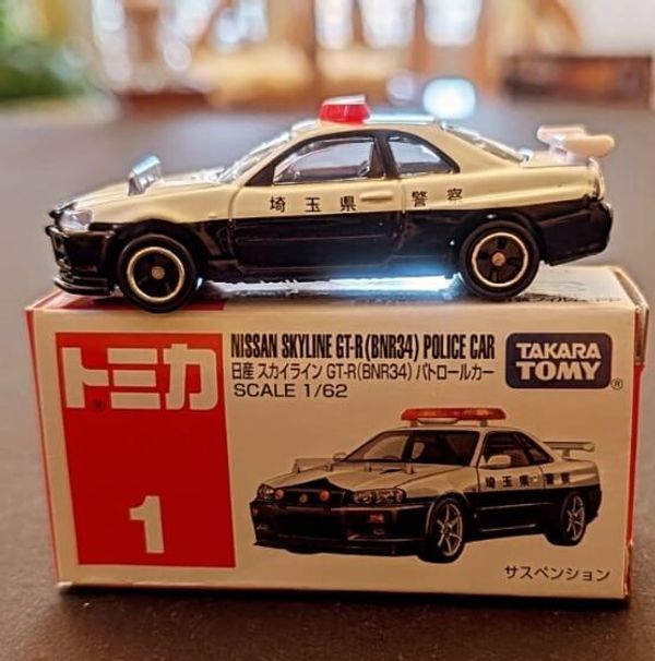 Tomica 1:64 Nissan Skyline GT-R (BNR34) Police Car Diecast Model