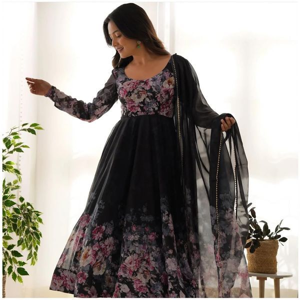 Viral Anarkali Three piece