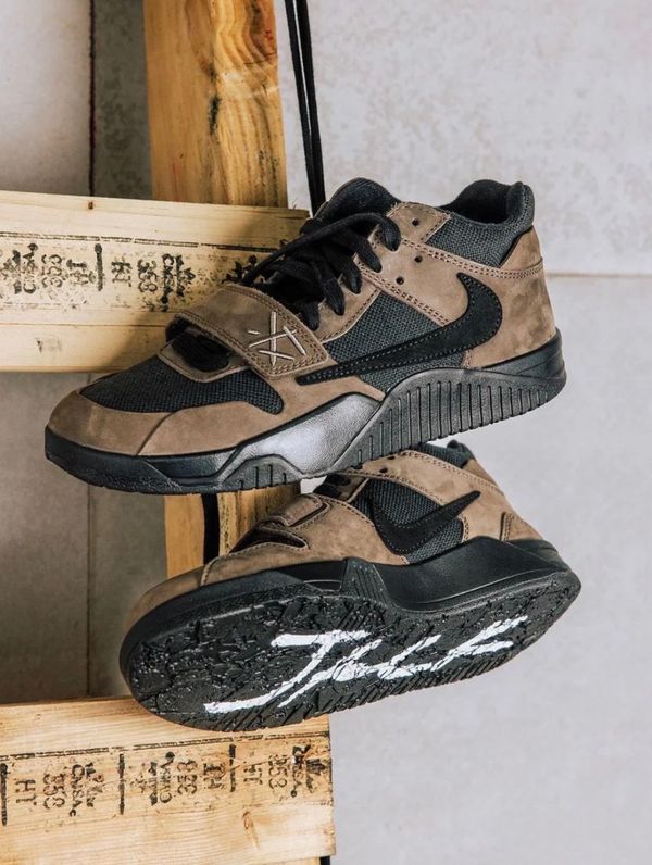 AIR JORDAN JUMPMAN JACK TRAVIS SCOTT DARK MOCHA (1:1)