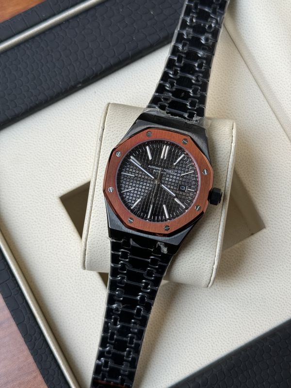 AP ROYAL OAK - Black Dial BB