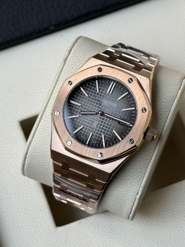 AP ROYAL OAK - Smoked Grey Dial