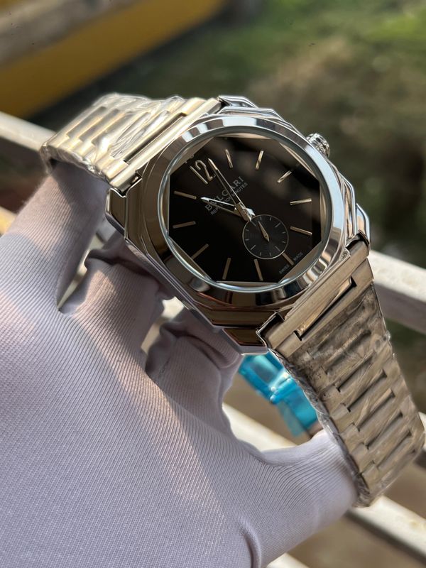 Bvlgari 60Sec Glossy Black Dial Silver CH