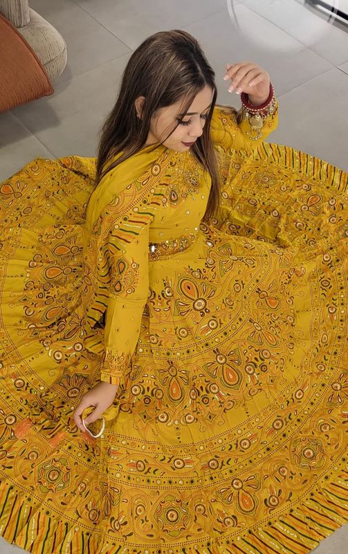 Gorgeous Anarkali Two Piece