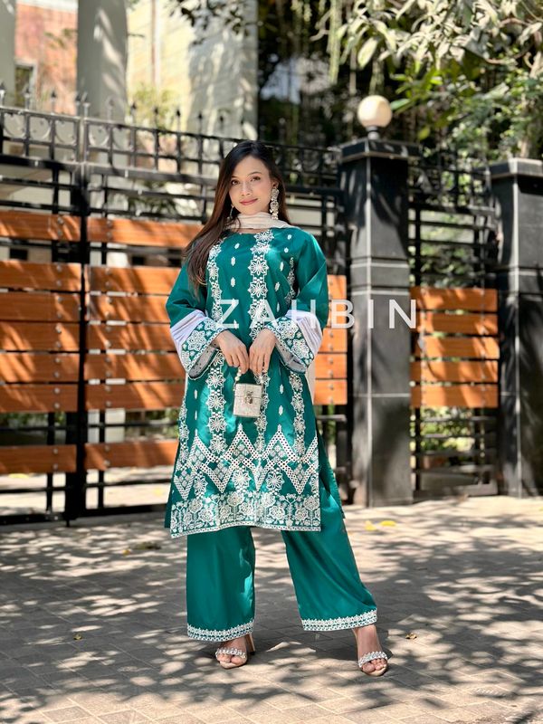 Zarish Feroza🤍
