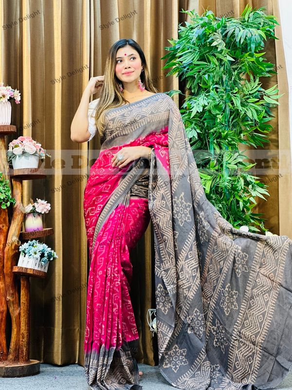 সিল্ক মোমবাটিক শাড়ি