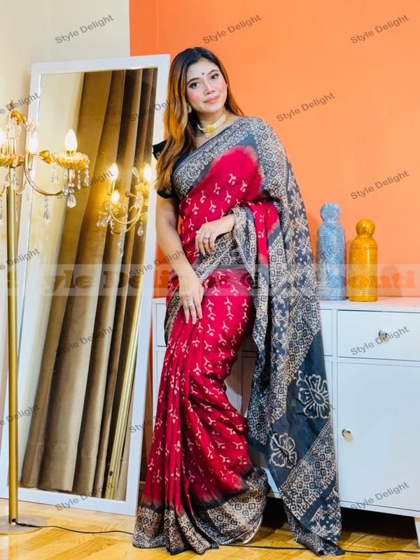 সিল্ক মোমবাটিক শাড়ি