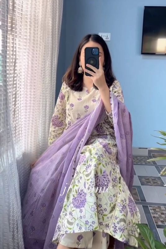 Gulbahar Three Piece