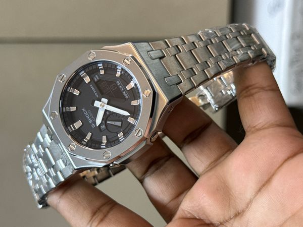 GSHOCK GA2100 CHAIN MODED BLACK DIAL