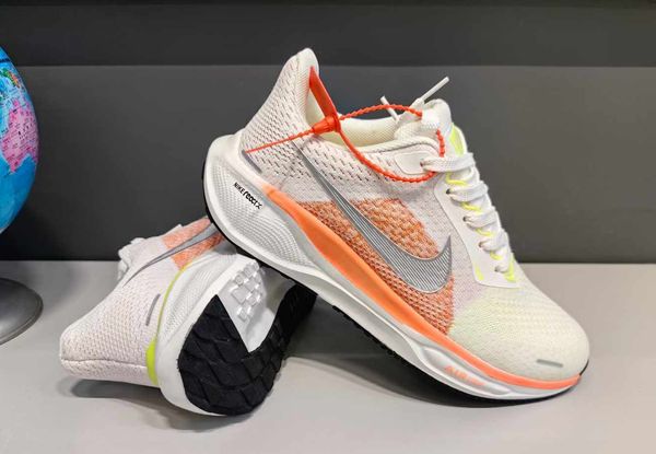 Premium Quality Runnig Shoes