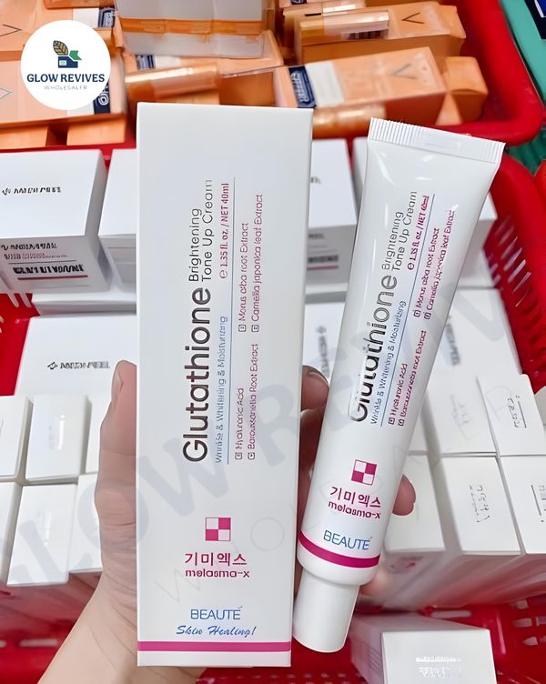 Beaute Glutathione Brightening Tone Up Cream (40ml)