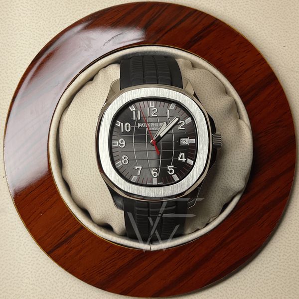 Patek Philippe Aquanaut Automatic AAA
