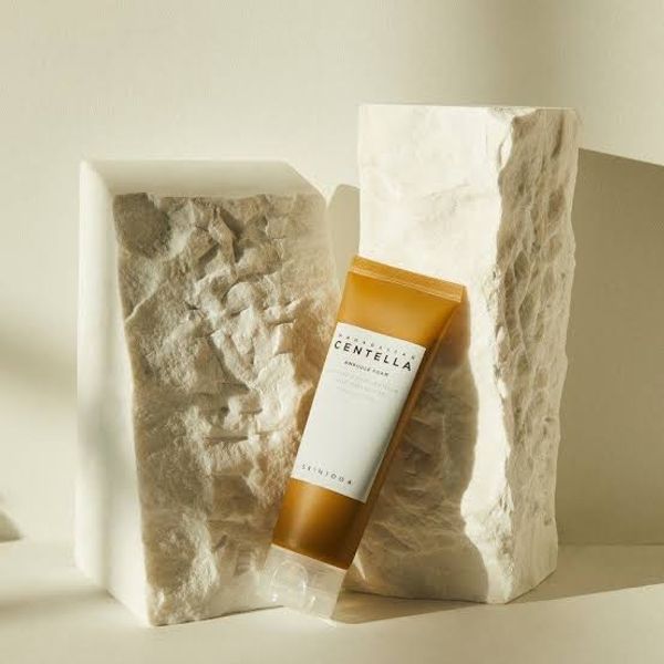 SKIN1004 Madagascar Centella Ampoule Foam Cleanser 125ml
