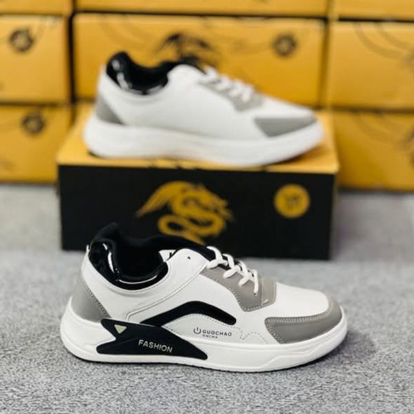MetroGlide Prime Sneakers (ADS-11)