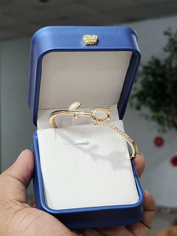 Tulip zircon Braclet