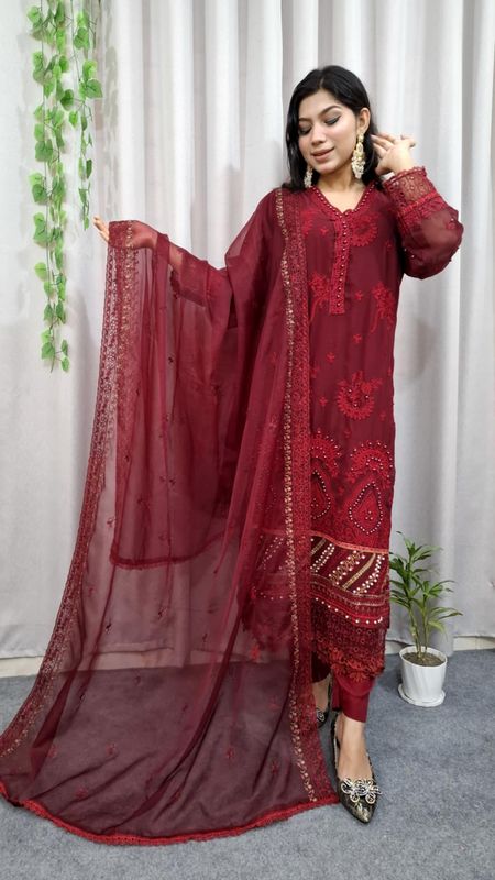 Premium chiffon Pakistani stitched dress