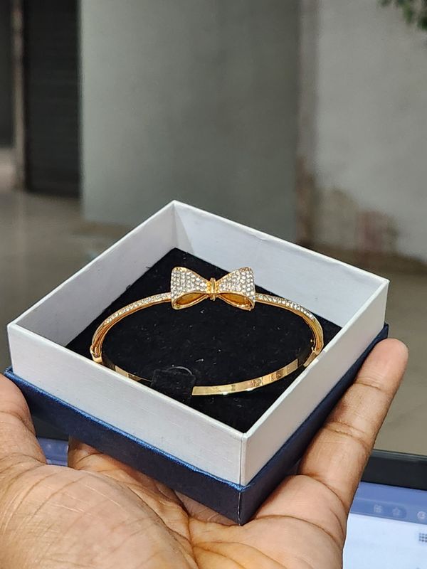 Fashion Bow braclet