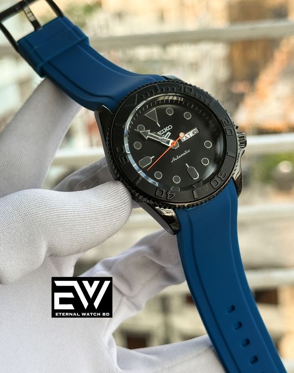 SEIKO BLUE BELT BLACK DIAL NATO FREE