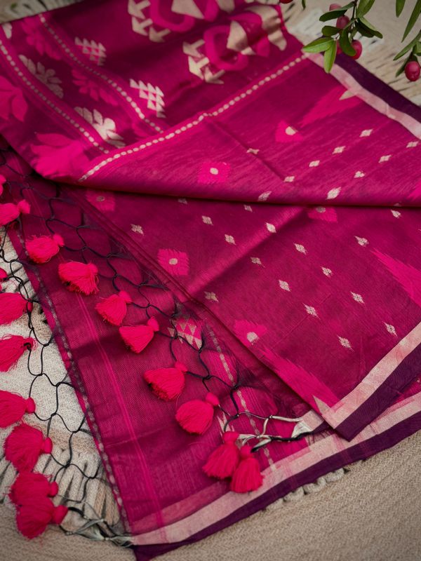 Handloom Tangail jamdani Motif Saree