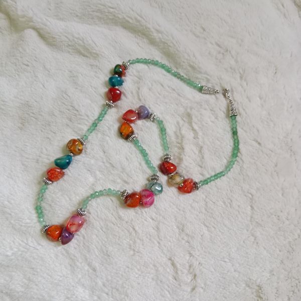 stone one layer necklace