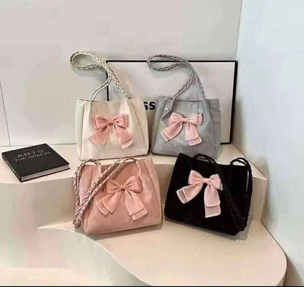 Bow Bag🎀👜