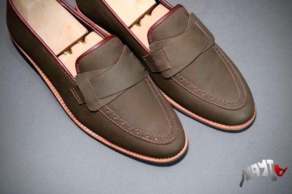 Nubuck Signature Brown Penny Loafer