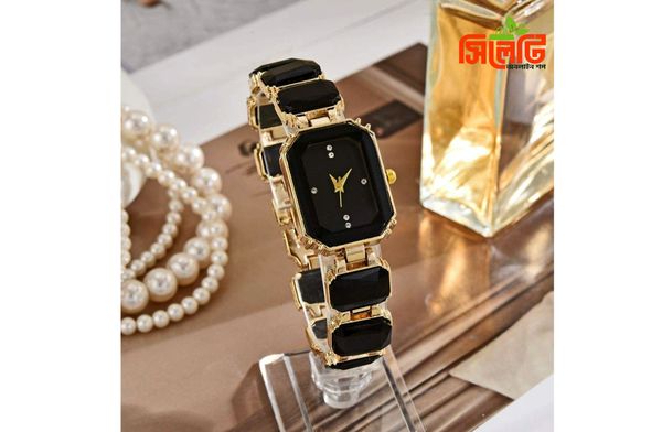 পাথরের চমৎকার ঘড়ি Code-707300