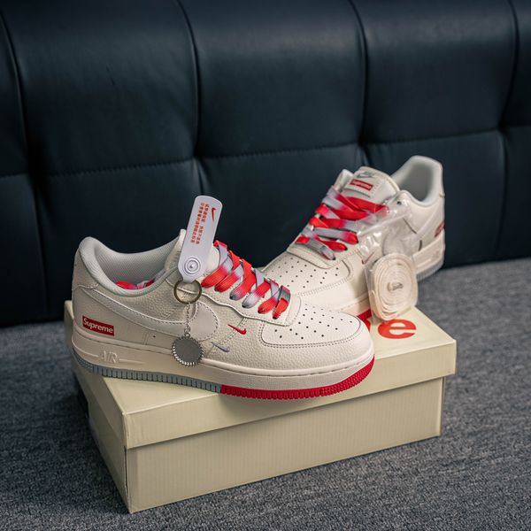Nike Air Force 1 (1:1)