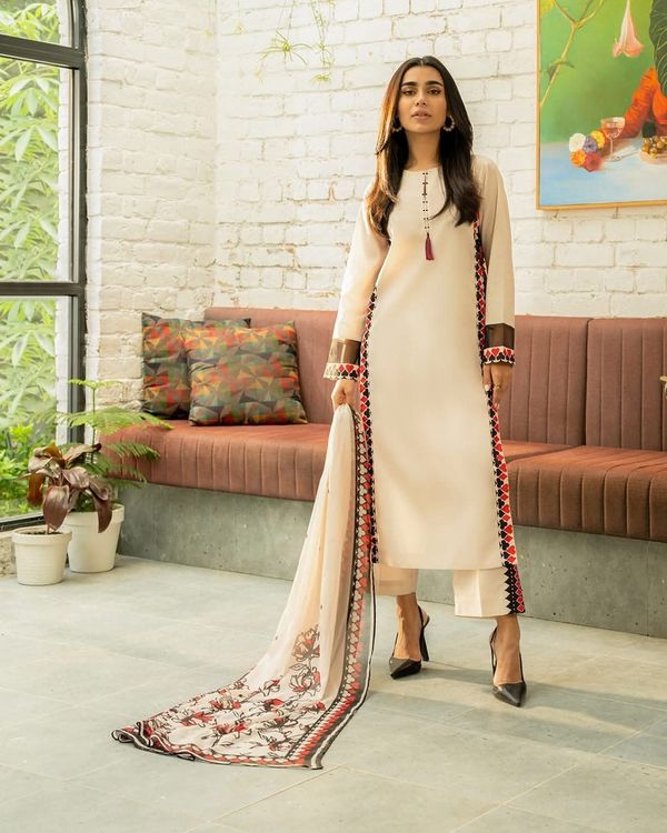 Digital Print Three Piece - Image 2