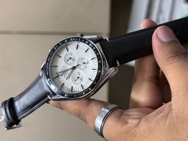 OMEGA CHAIN CHRONOGRAPH BLACK BELT SILVER BODY WHITE DIAL
