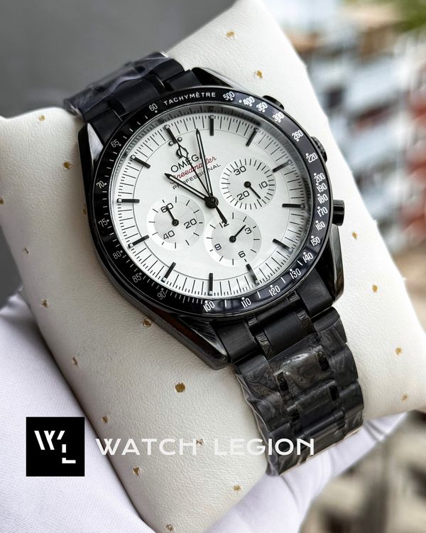 OMEGA CHAIN CHRONOGRAPH BLACK BODY WHITE DIAL