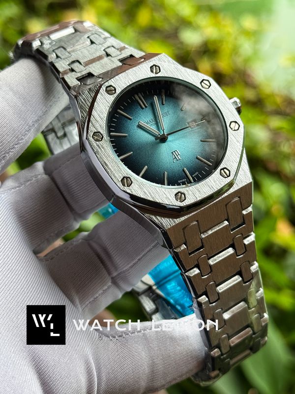 AP NONE CHRONO CHAIN BLUE DIAL