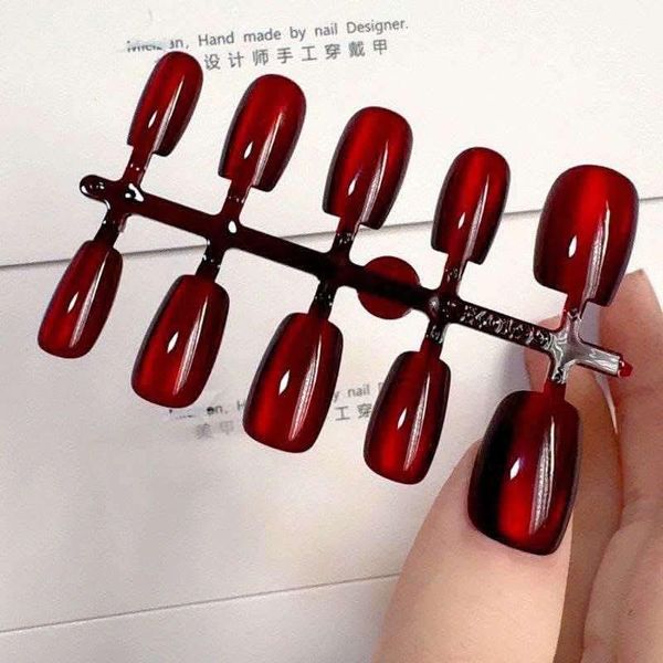 cats eye fake nails