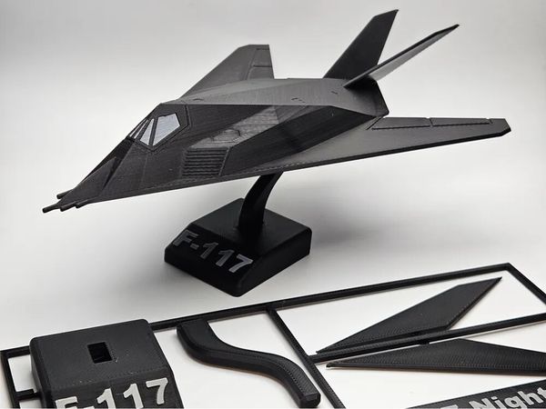 F-117 Stealth Fighter Kit Card – Snap-Fit Jet Model