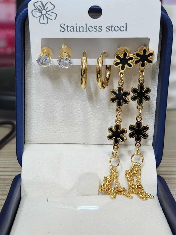 3 pair stainless steal  earrings set Colour guaranteed