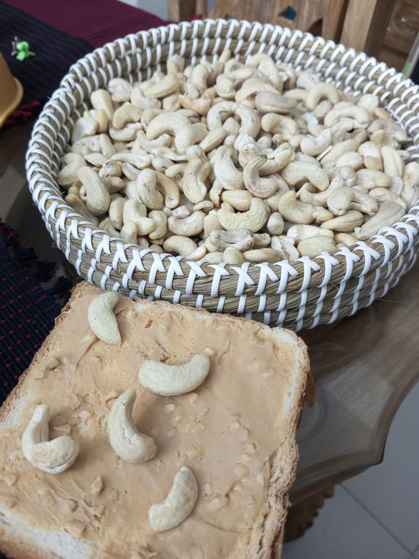 Jambu Kaju Badam(250gm)