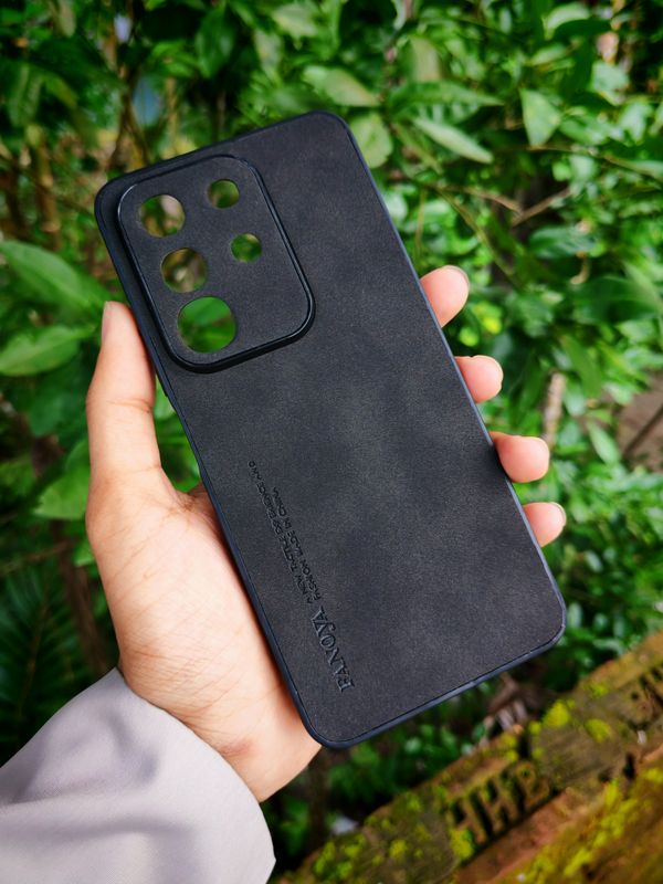 IQOO Z10X Sheepskin back cover