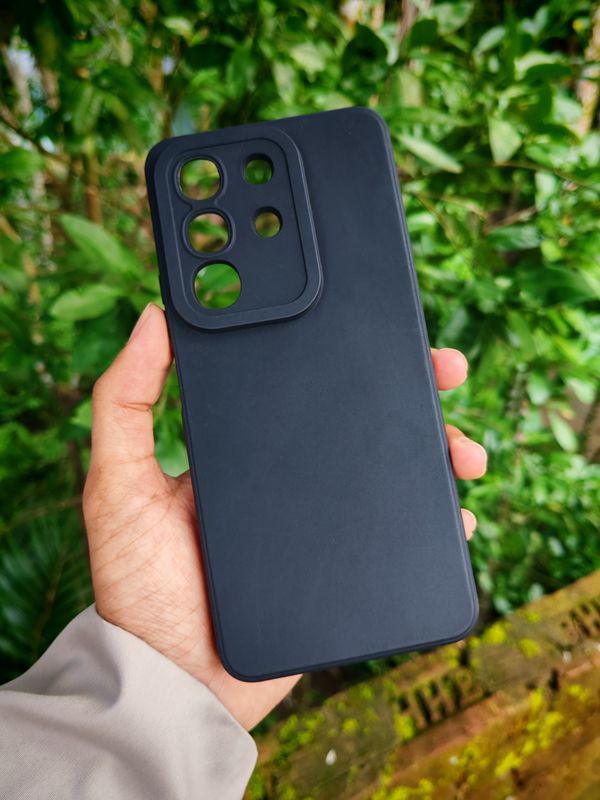IQOO Z10X Soft back cover