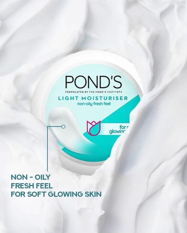 Fresh Glow Light Moisturiser With Vitamin E +Glycerine 100ml - Image 4