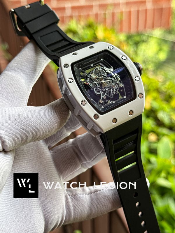 RICHARD MILLE METAL WHITE CASE BLACK BELT