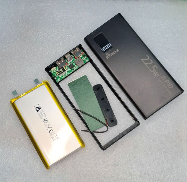 IP5356 10,000 mAh Power Bank case & Battery