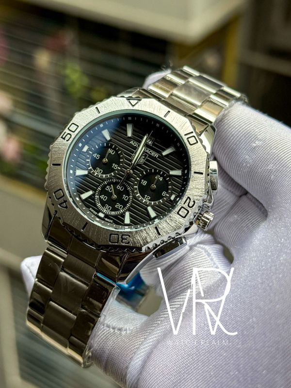 TAG AQUARACER BLACK DIAL