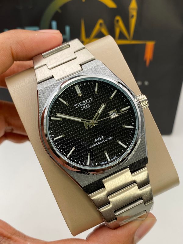Tissot PRX Powermatic Quartz Movement 40mm.
