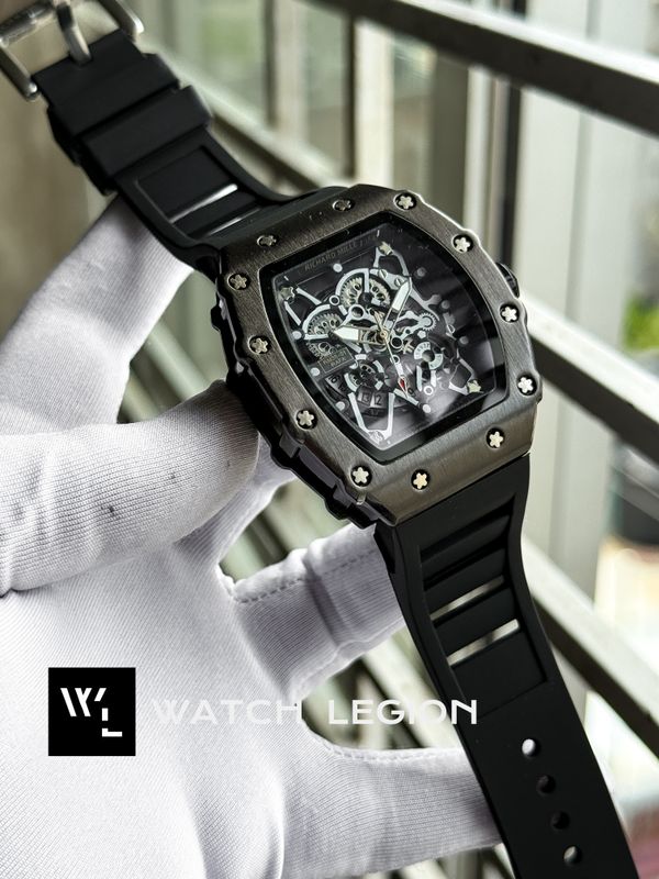 RM FULL BLACK